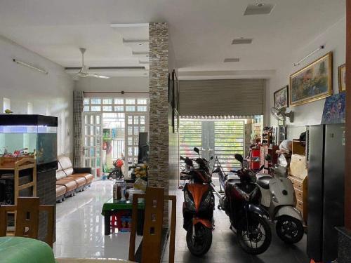 Cho thuê siêu lợi nhuận 35 triệu/tháng, 5 lầu 9 phòng hẻm xe tải thuận tiện